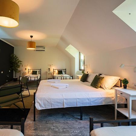 Cozy Nook B&B - Free Private Parking Novi Sad Dış mekan fotoğraf