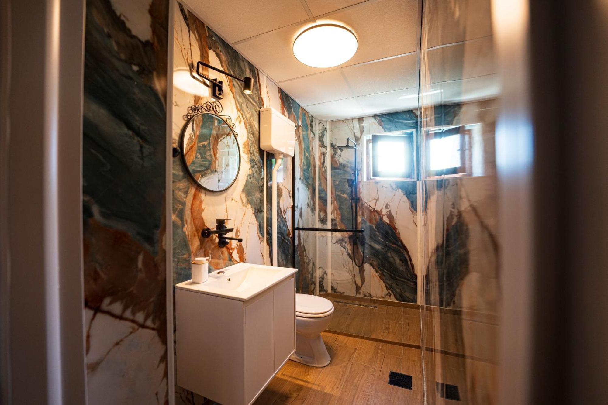 Cozy Nook B&B - Free Private Parking Novi Sad Dış mekan fotoğraf